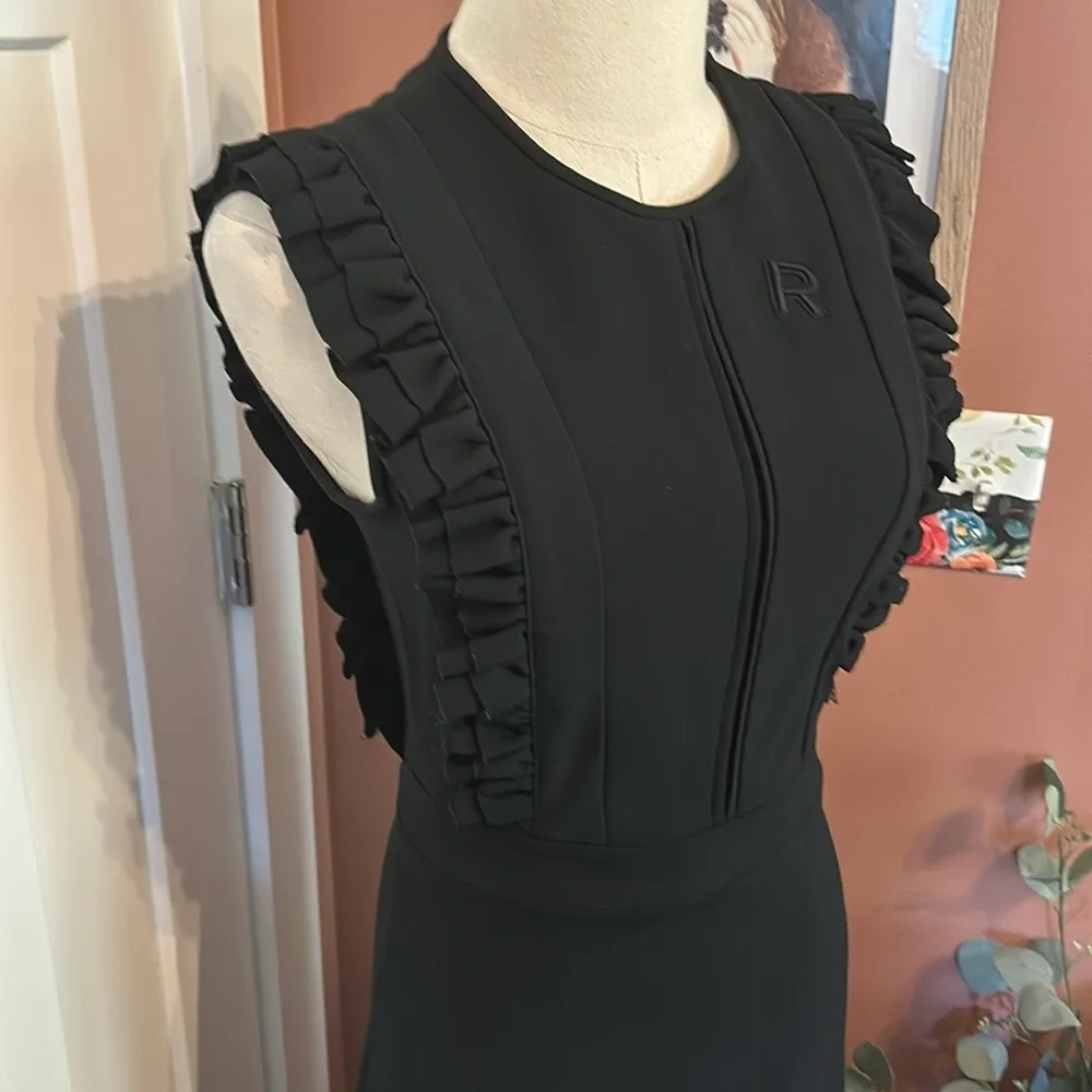 Rochas black ruffles detail fit & flare back zipper sleeveless 10 midi dress - Picture 2 of 16